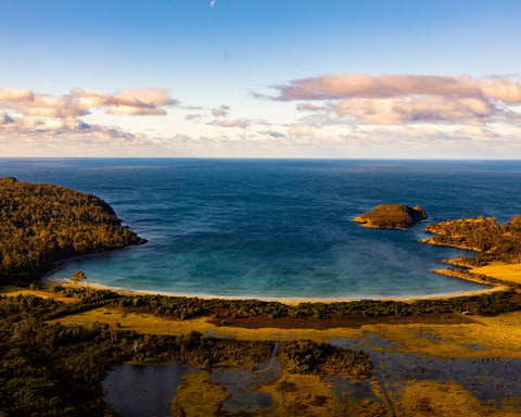 Image of Lagoon Bay for the history talk with Tom Dunbabin at Bangor Vineyard Shed.
